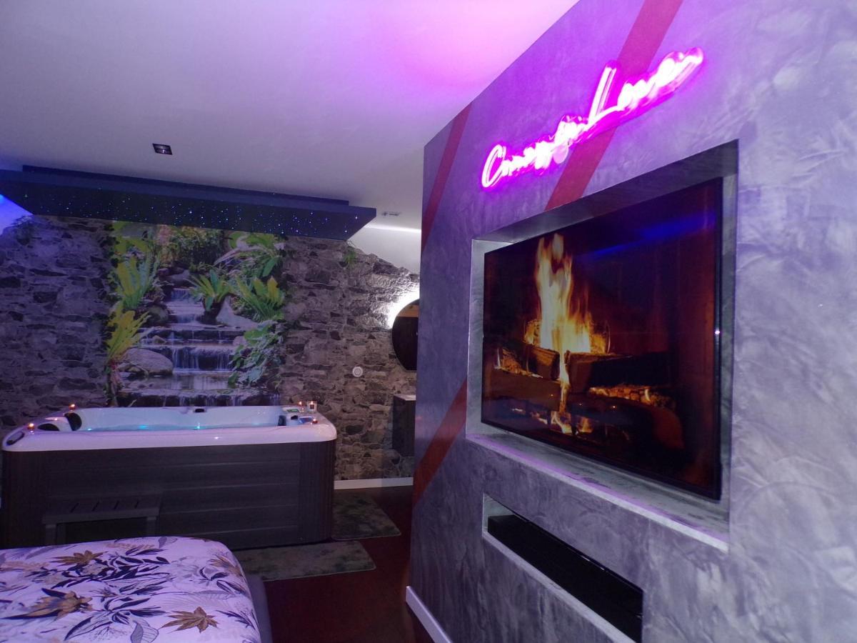 Villa Loveroom 54
